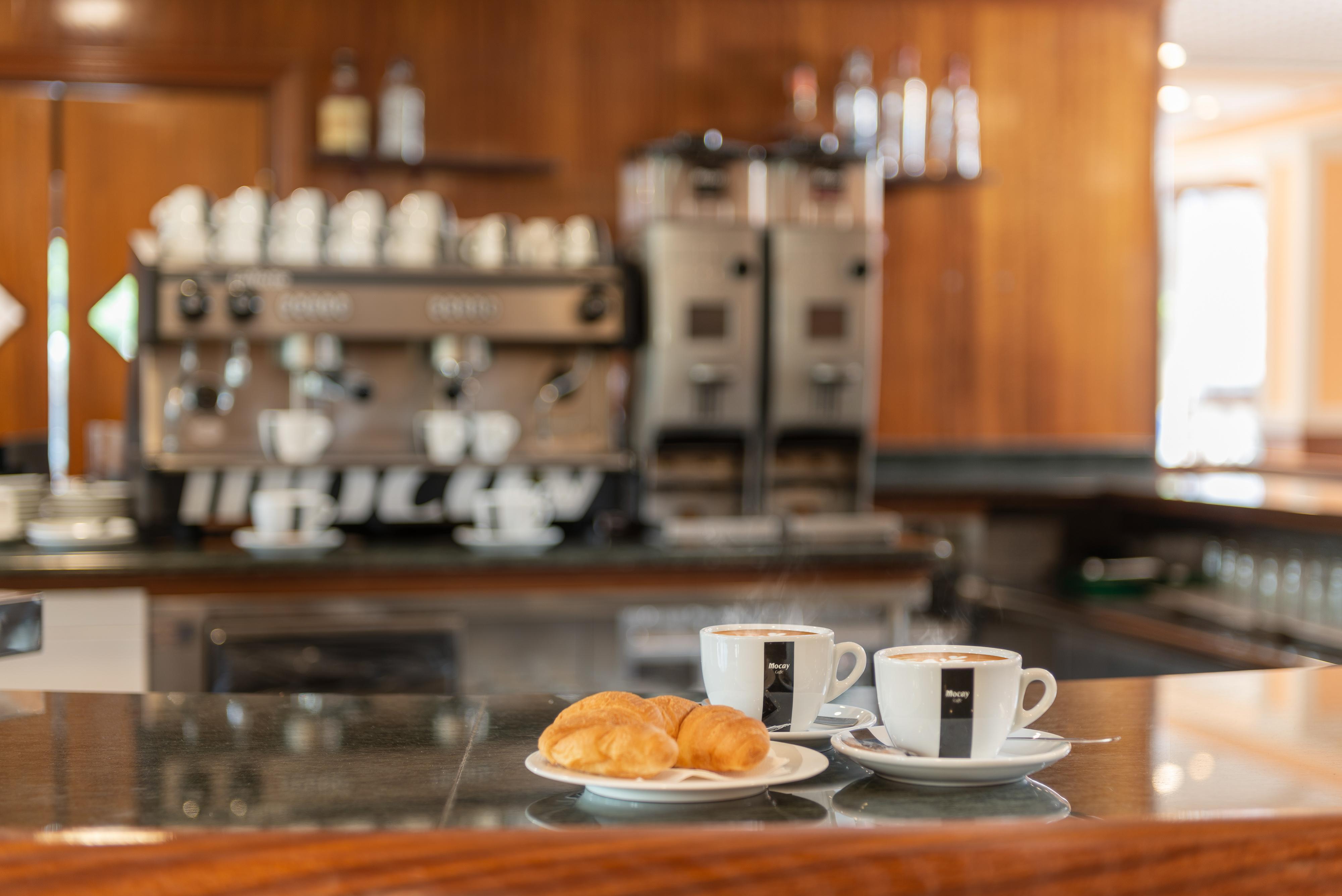 Tryp Bilbao Sondika Hotel エクステリア 写真