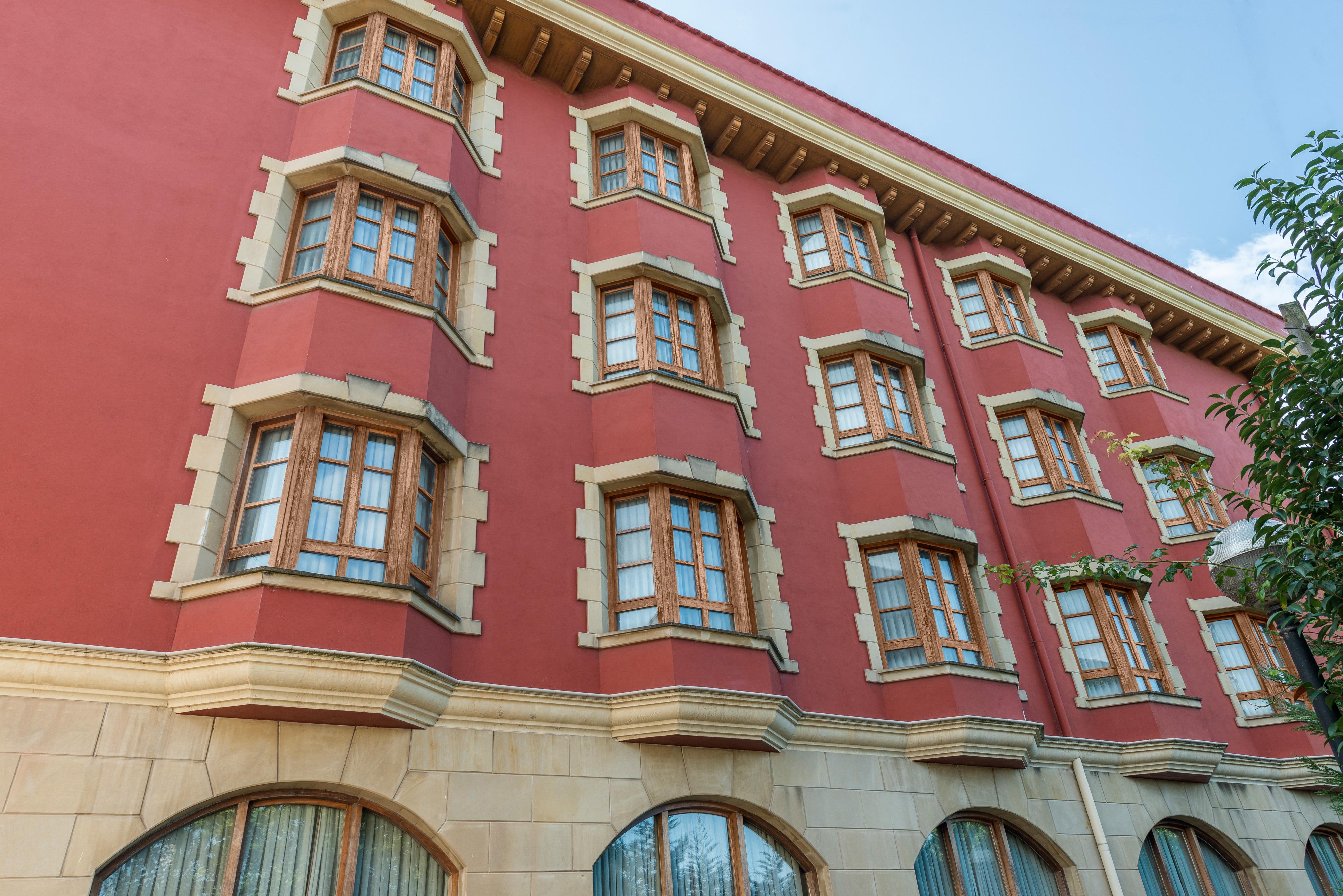 Tryp Bilbao Sondika Hotel エクステリア 写真