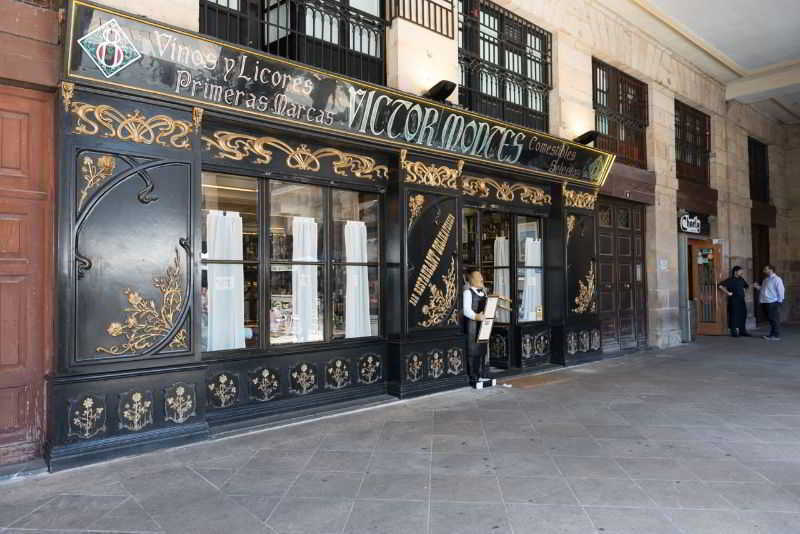 Tryp Bilbao Sondika Hotel エクステリア 写真