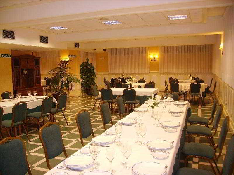 Tryp Bilbao Sondika Hotel レストラン 写真