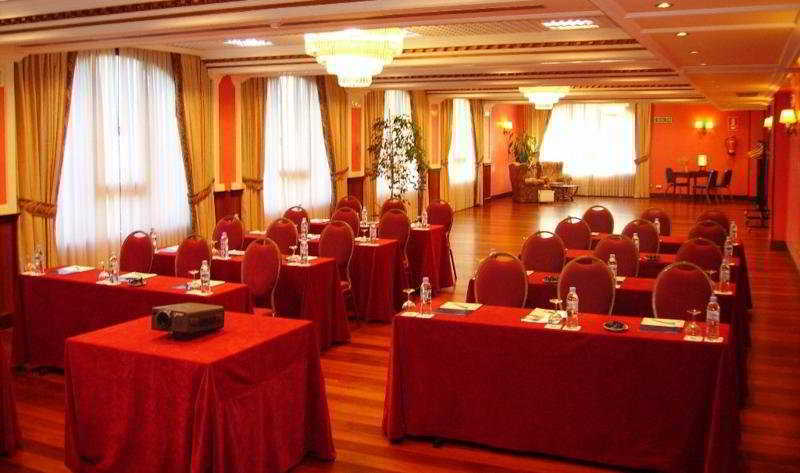 Tryp Bilbao Sondika Hotel 設備 写真