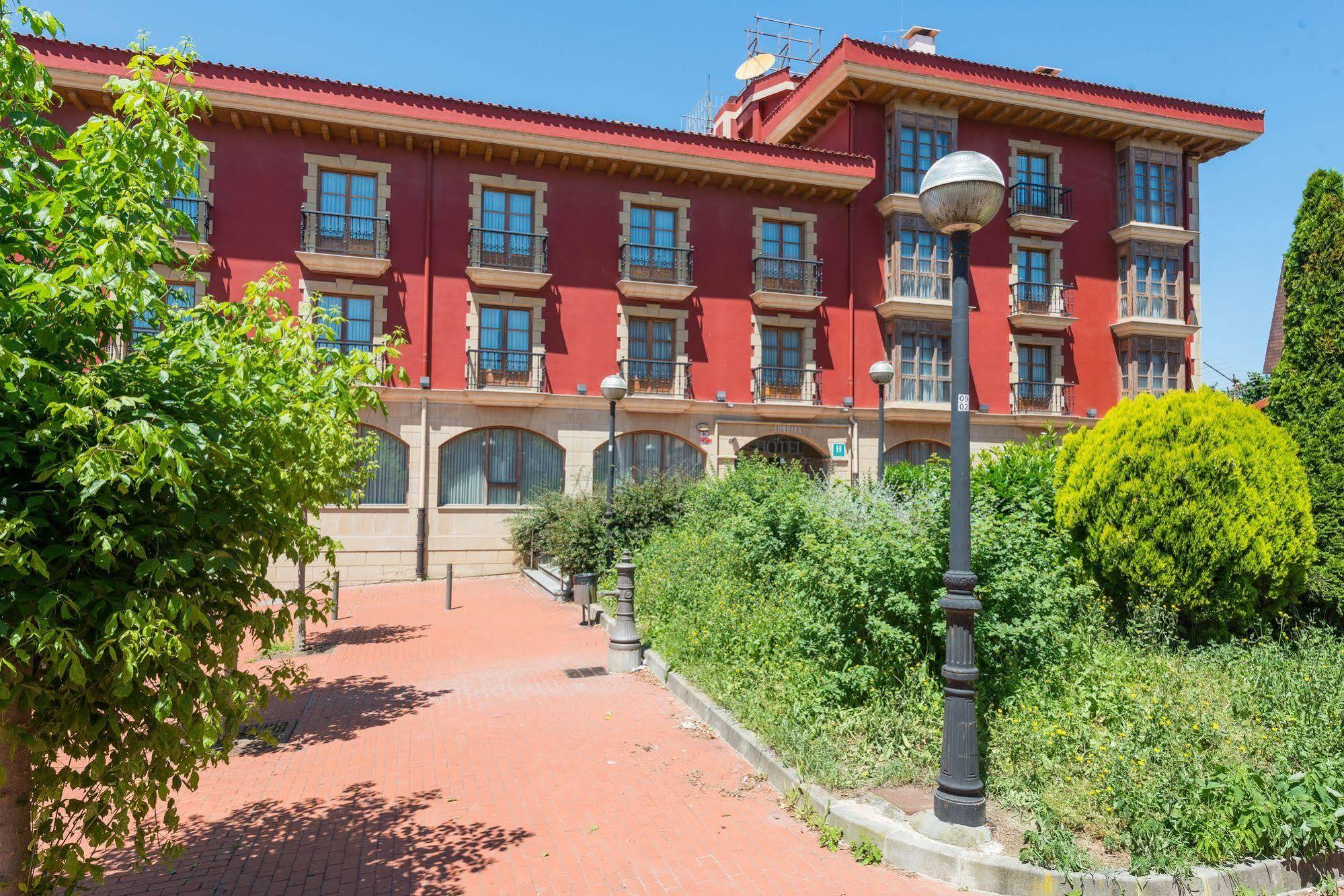 Tryp Bilbao Sondika Hotel エクステリア 写真